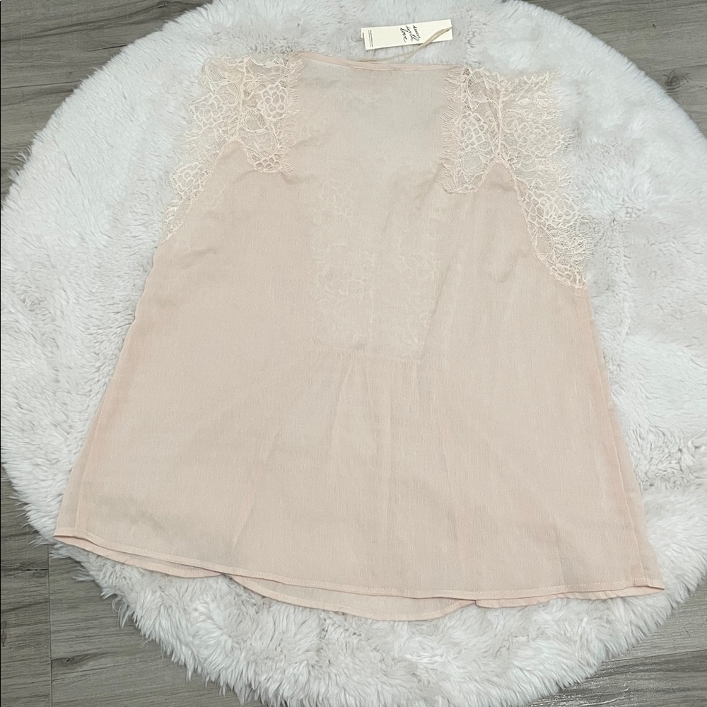 Love Stitch Soft Pink Lace Blouse - Picture 6 of 8